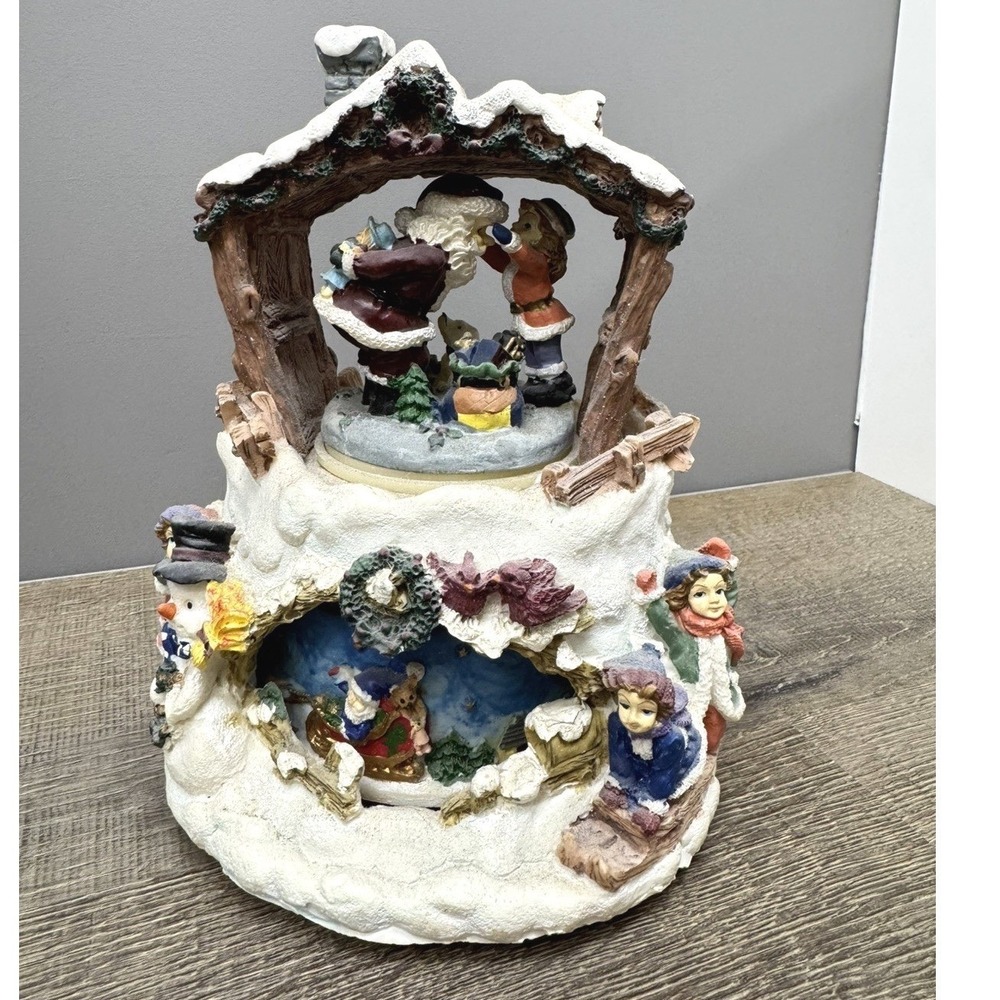 Vintage Holiday Collection Animated Musical Christmas Sculpture Tested & Working